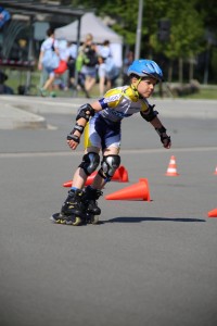 HM Wath KidsI  017 16-06-05  